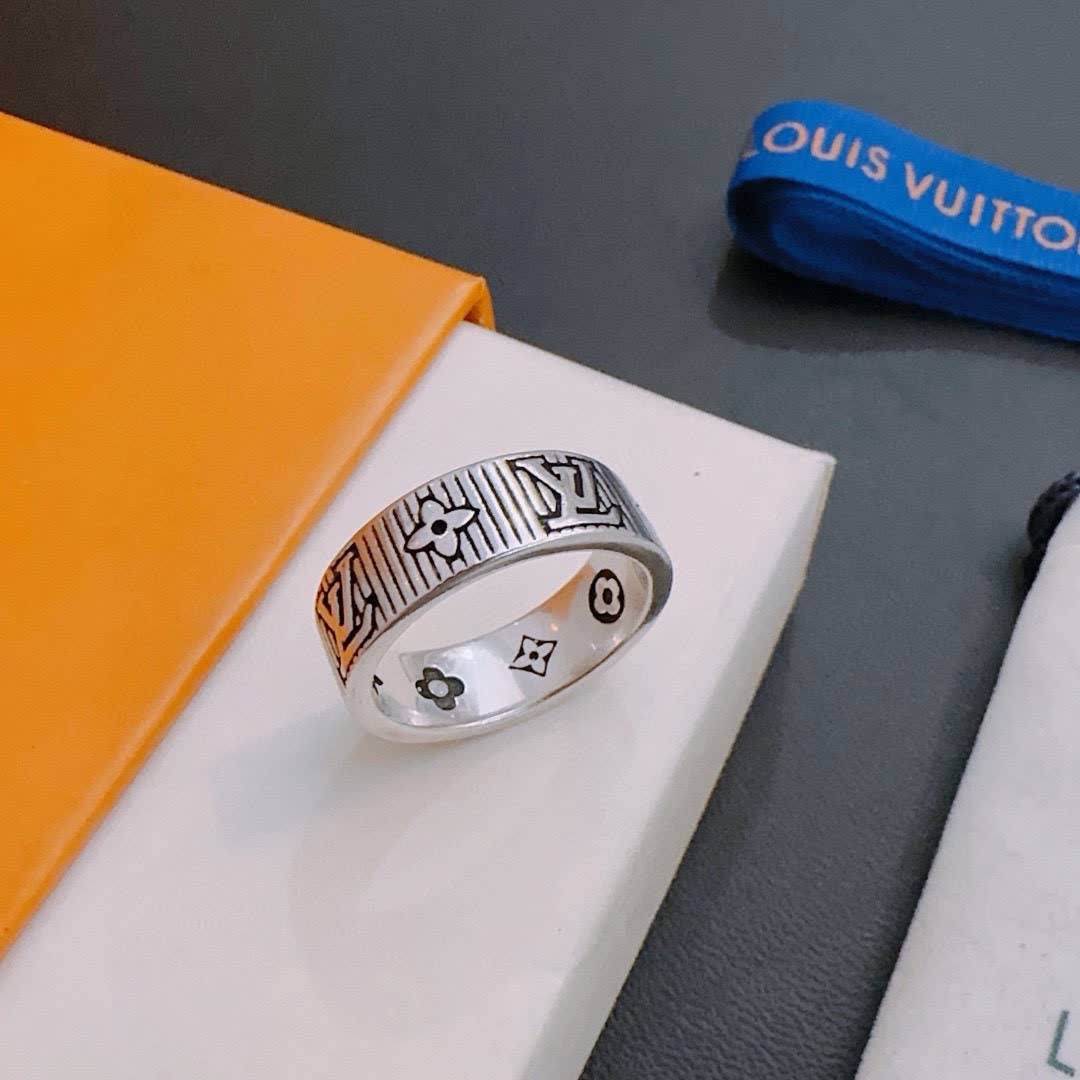 Louis Vuitton Silver Ring